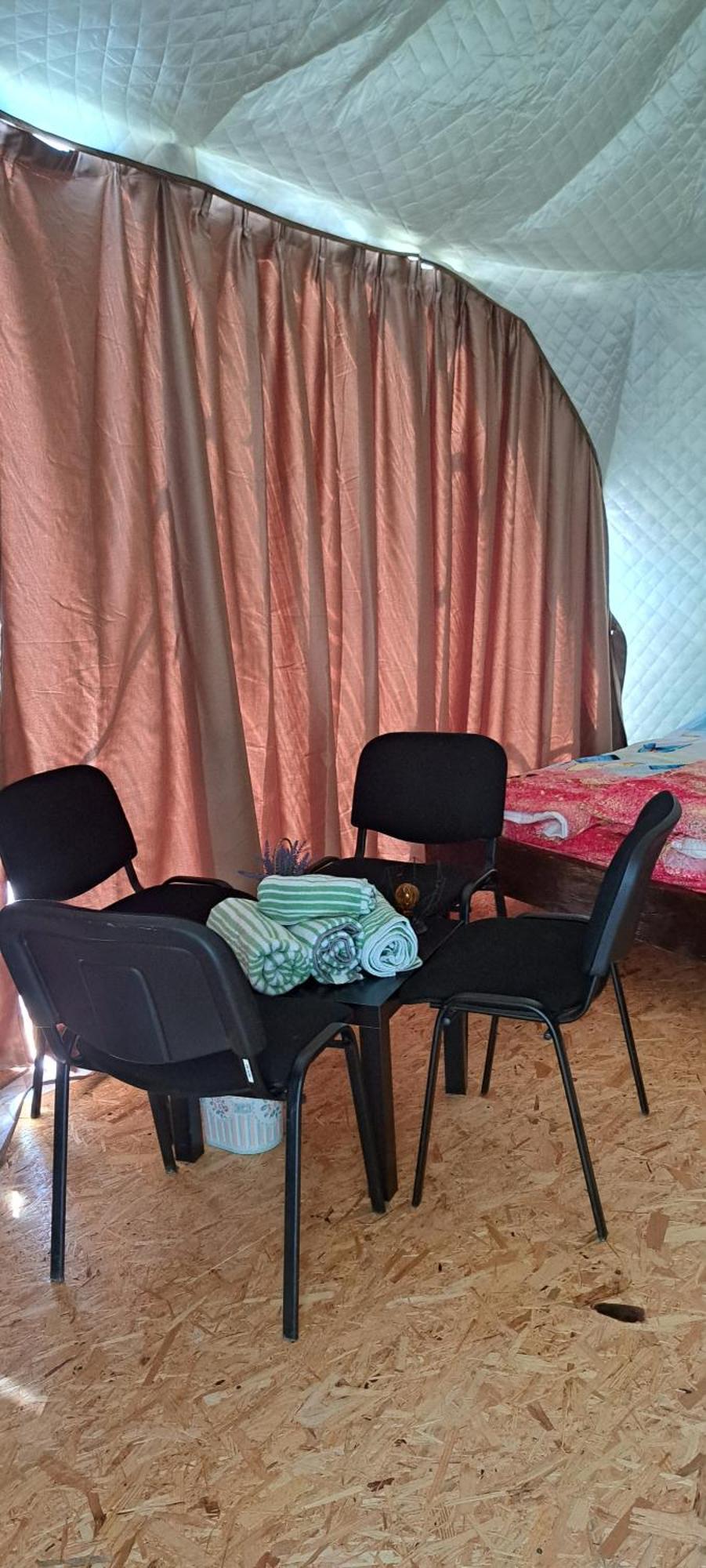 Forest Glamping Brasov Bagian luar foto
