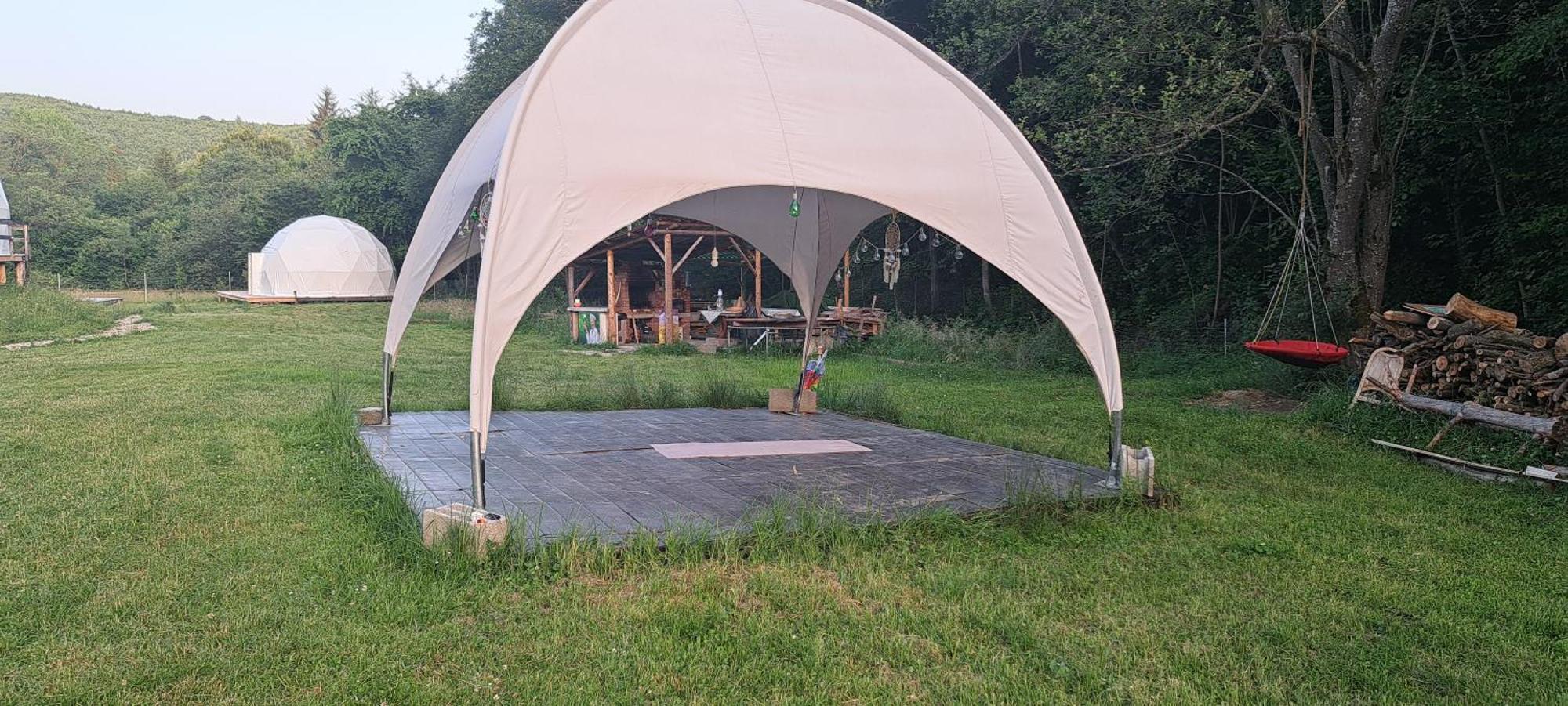 Forest Glamping Brasov Bagian luar foto
